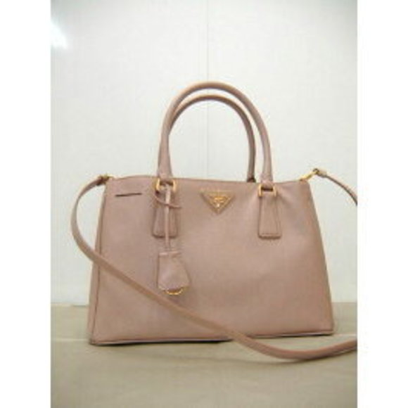 Prada Tote Bag - Picture 1 of 1